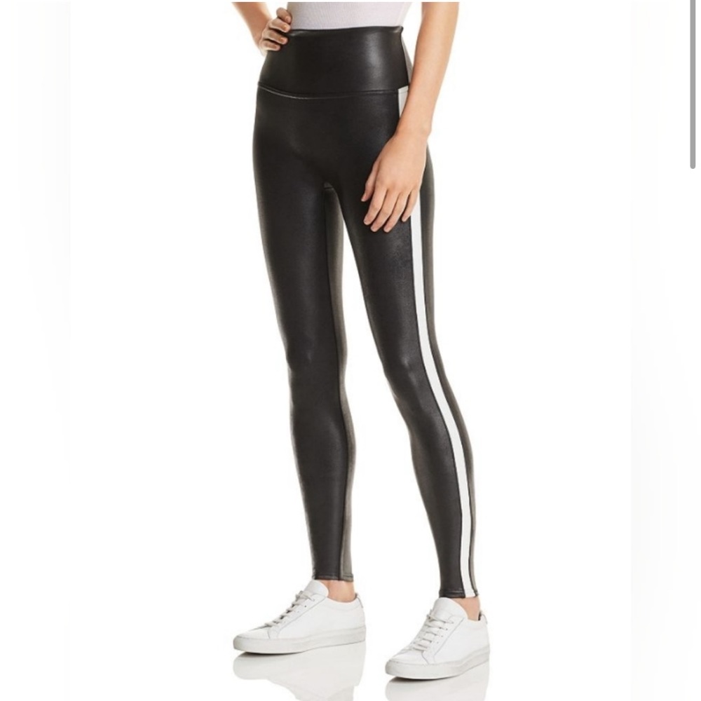Spanx Black & White Striped High Rise Faux Leather Leggings plus Size 3X